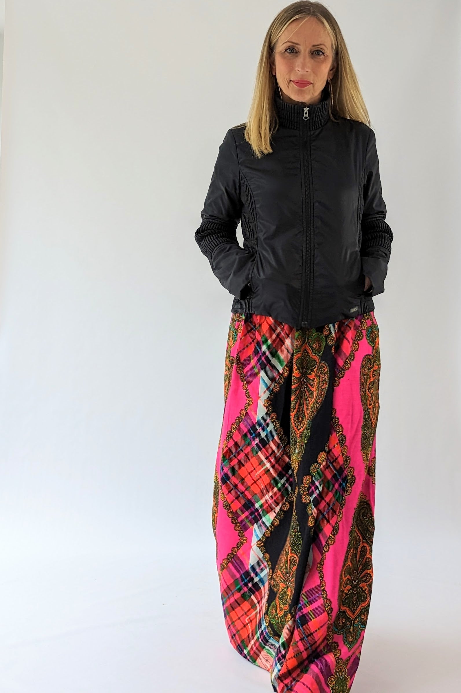 Vintage 1970s Vibrant Patterned Boho Maxi Skirt – Ada's Attic Vintage