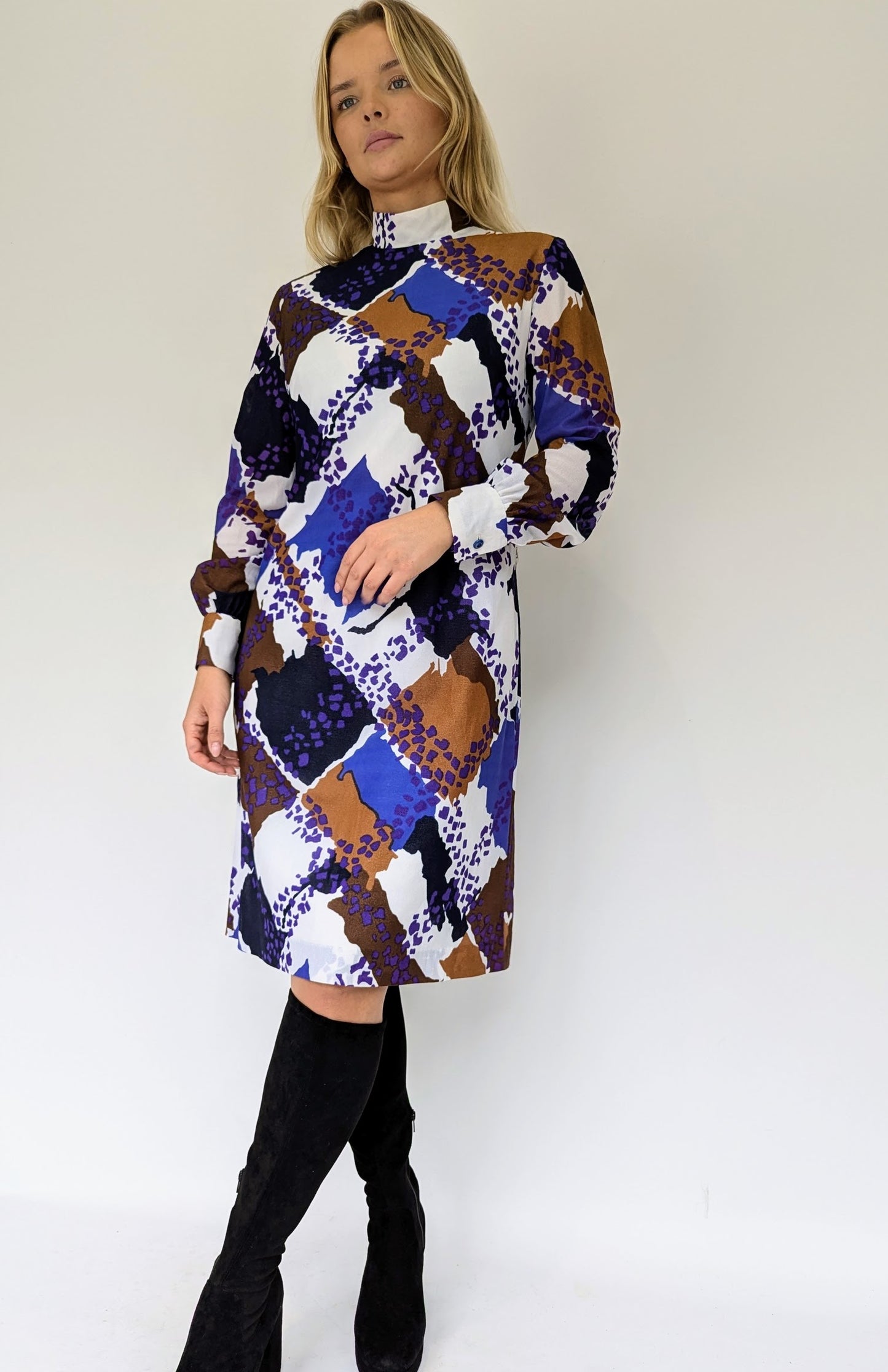 70s Vintage High Neck Abstract Dress