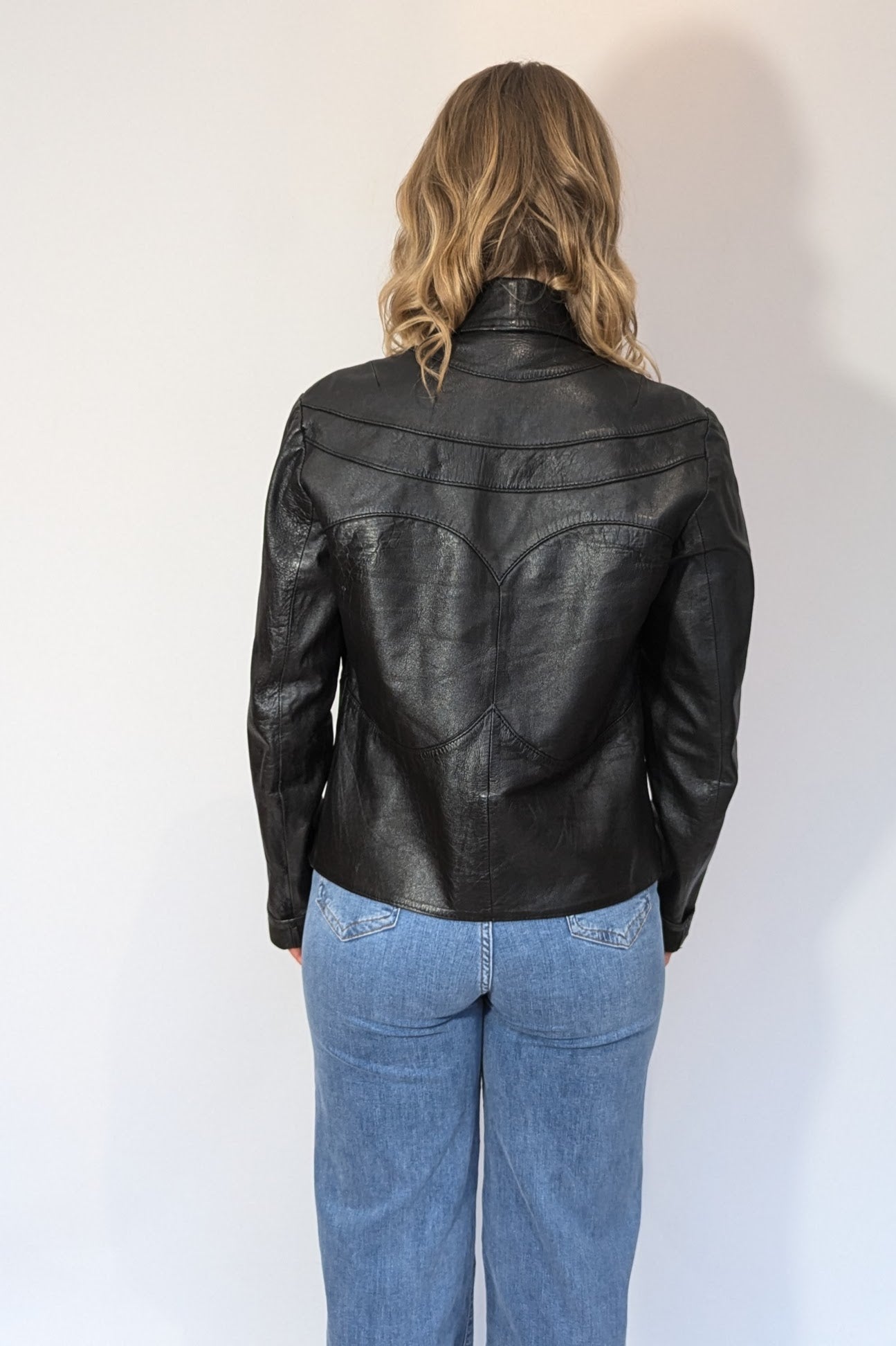 Rare 1970s Vintage Unisex Dagger Collar Leather Jacket