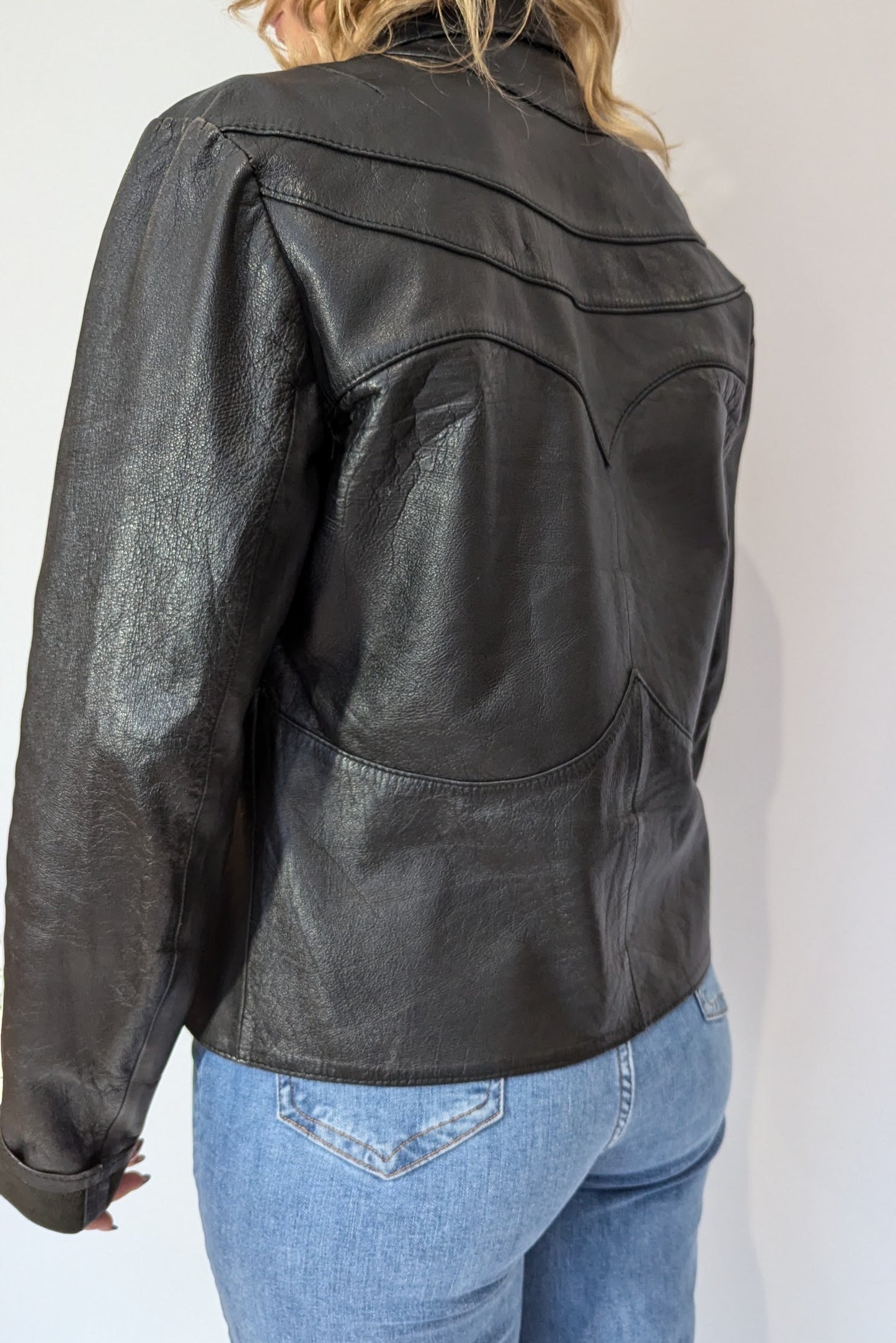 Rare 1970s Vintage Unisex Dagger Collar Leather Jacket