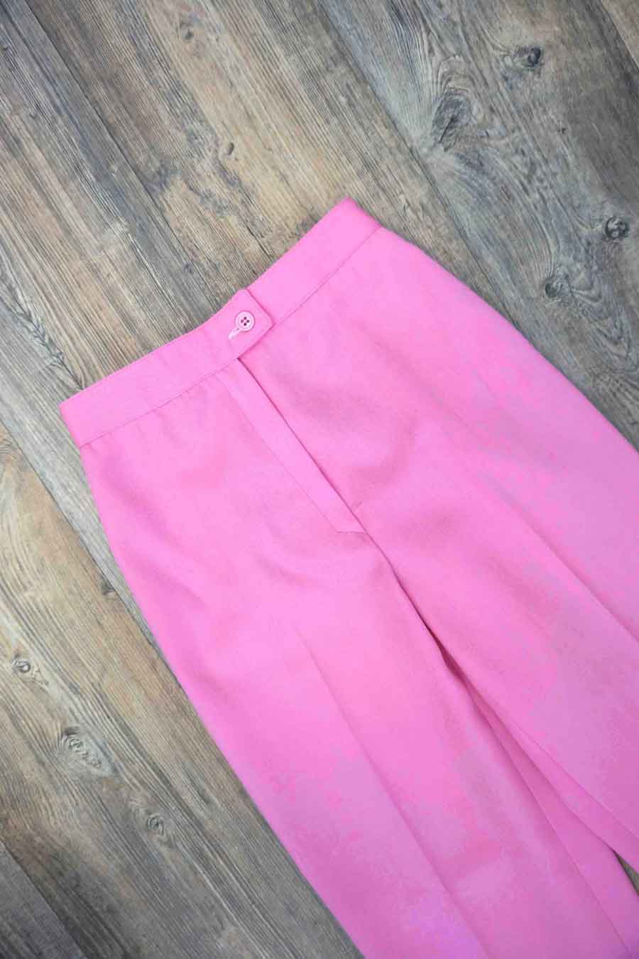 Next PARACHUTE - REGULAR FIT - Cargo trousers - bright pink/pink -  Zalando.de